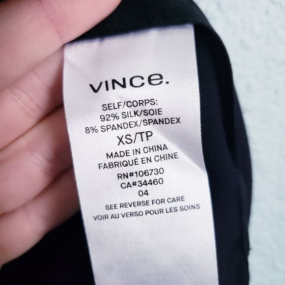 Vince‎ - Picture 7 of 7